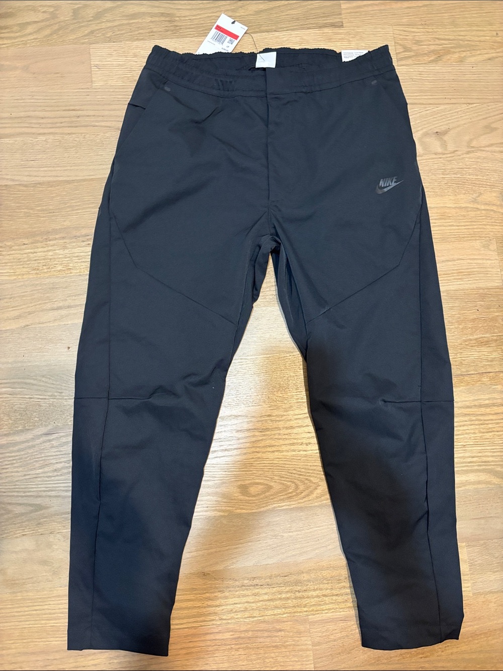 NWT Nike Sportswear tech essentials commuter pants